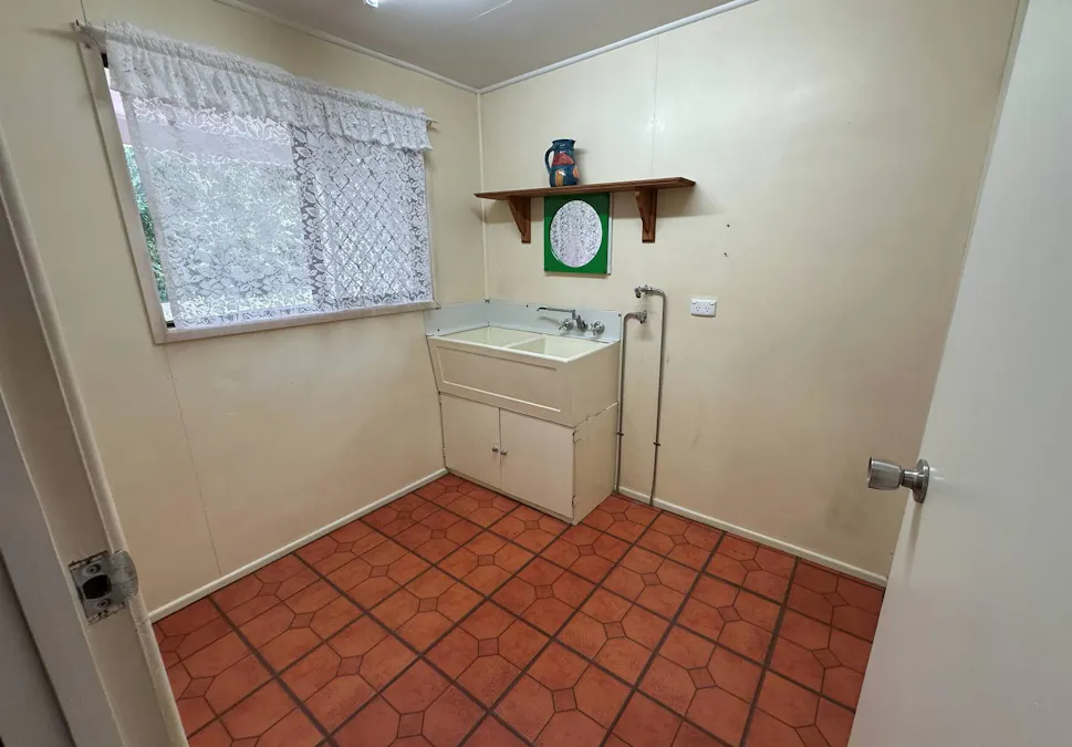 52  Pratten Street, Dalby, QLD, 4405 - Image 15