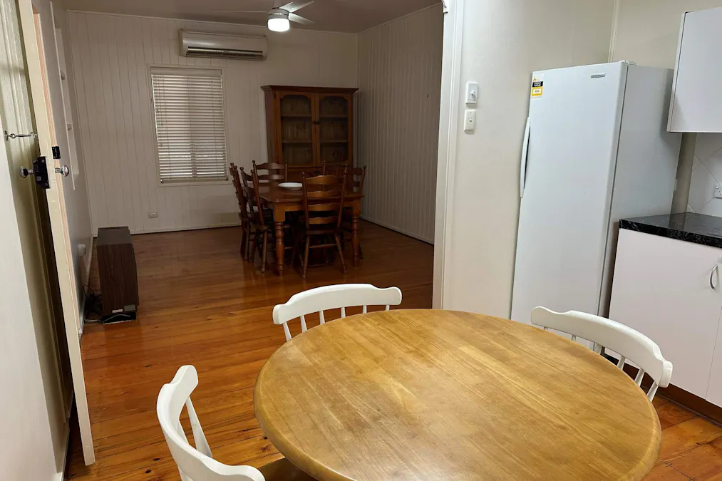 52  Pratten Street, Dalby, QLD, 4405 - Image 6