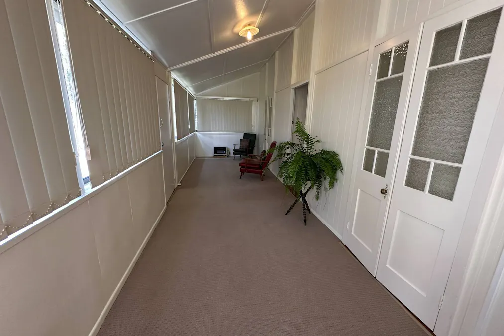 52  Pratten Street, Dalby, QLD, 4405 - Image 5