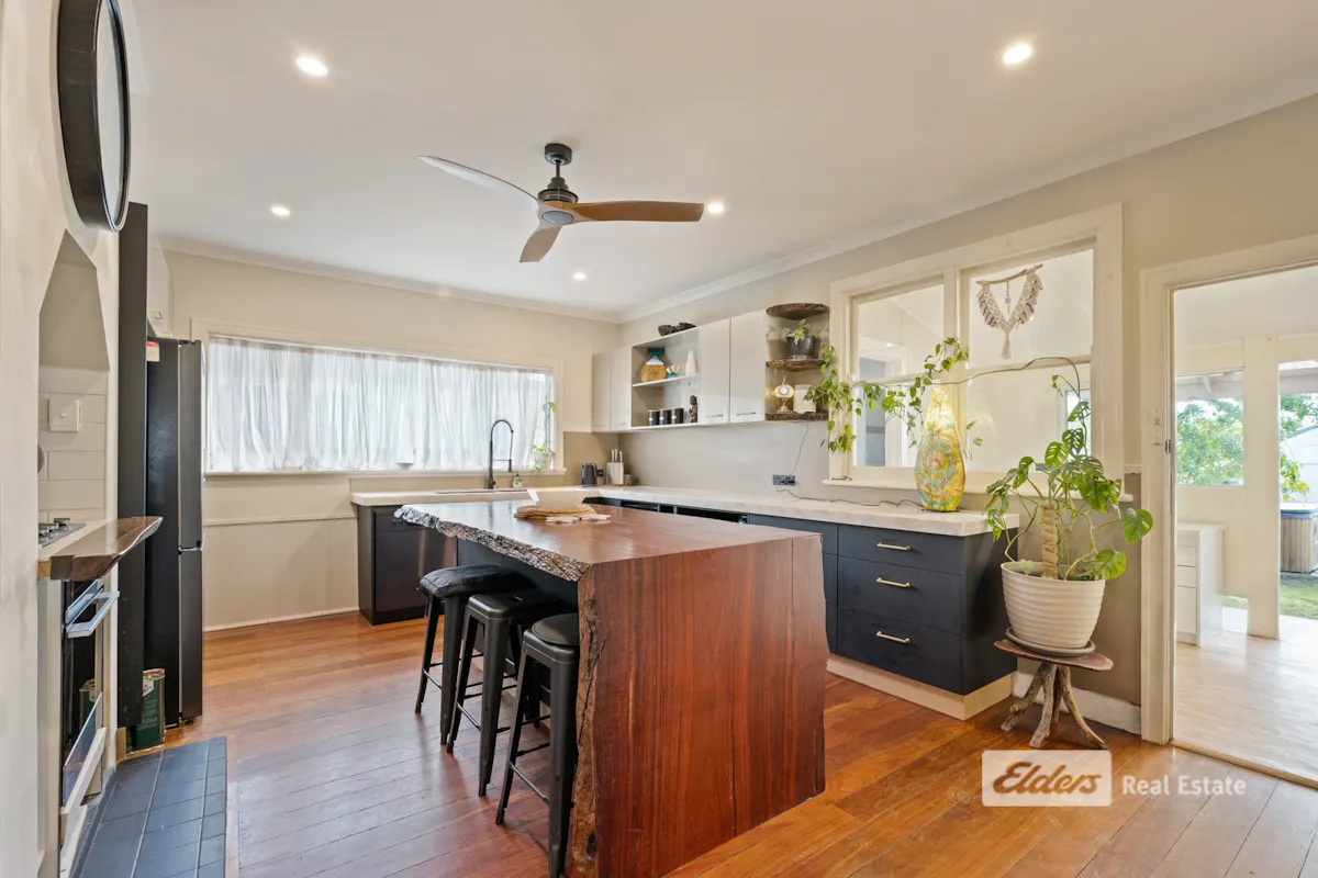 5 Castle Street — photo 2 of 18