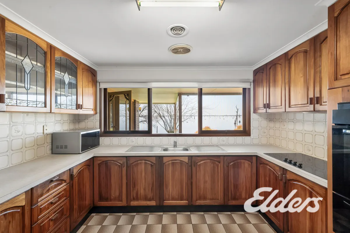 82 Stevenson Court — photo 12 of 20