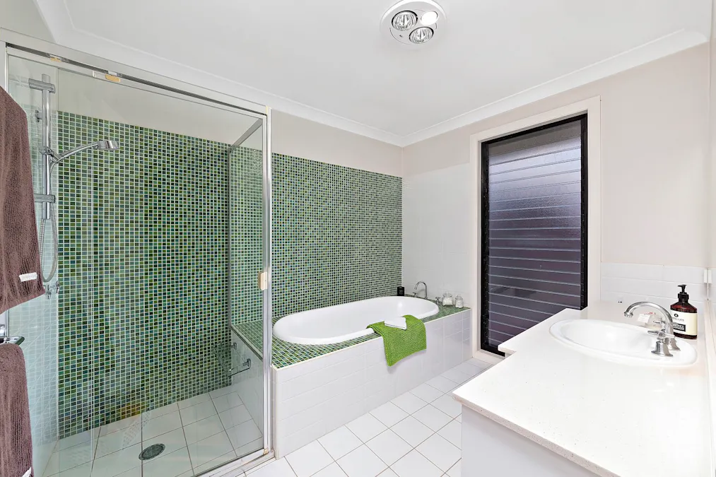 8 Alma Avenue, Campsie, NSW, 2194 - Image 10