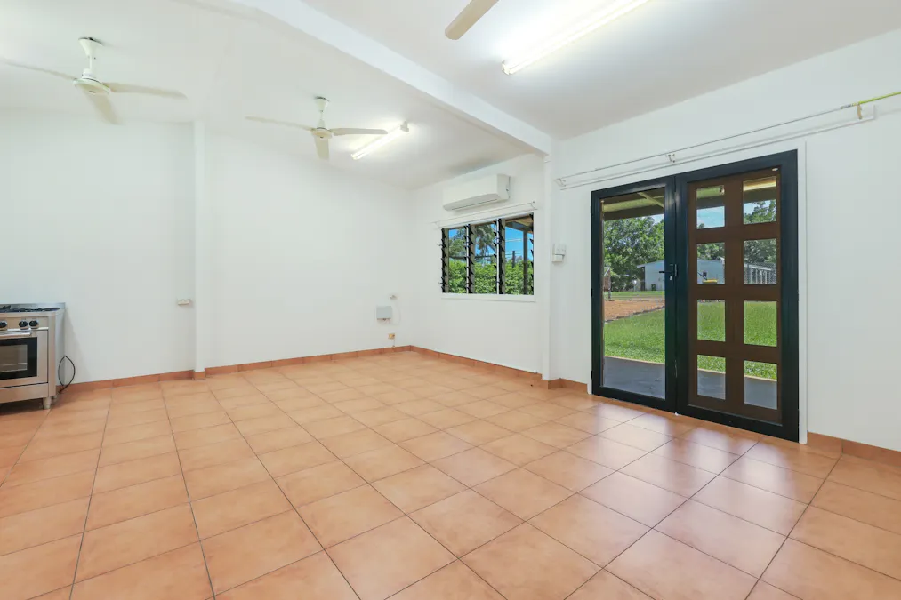 56 Gunter Court, Woodroffe, NT, 0830 - Image 4