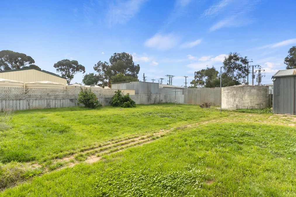 27 Walsh Street, Balaklava, SA, 5461 - Image 18