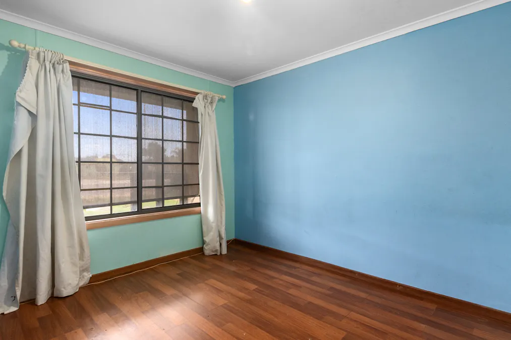 27 Walsh Street, Balaklava, SA, 5461 - Image 13