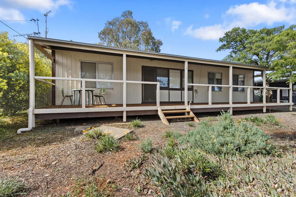 4 Lewis Street, Burra, SA, 5417 - Image 1