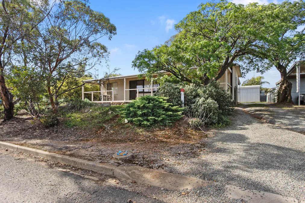 4 Lewis Street, Burra, SA, 5417 - Image 2