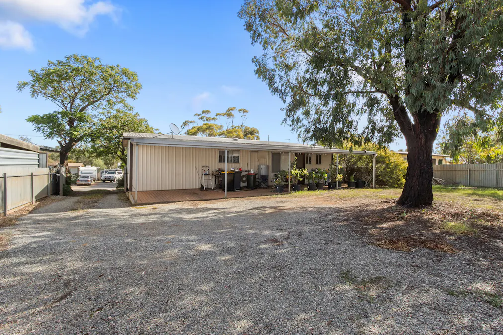 4 Lewis Street, Burra, SA, 5417 - Image 11