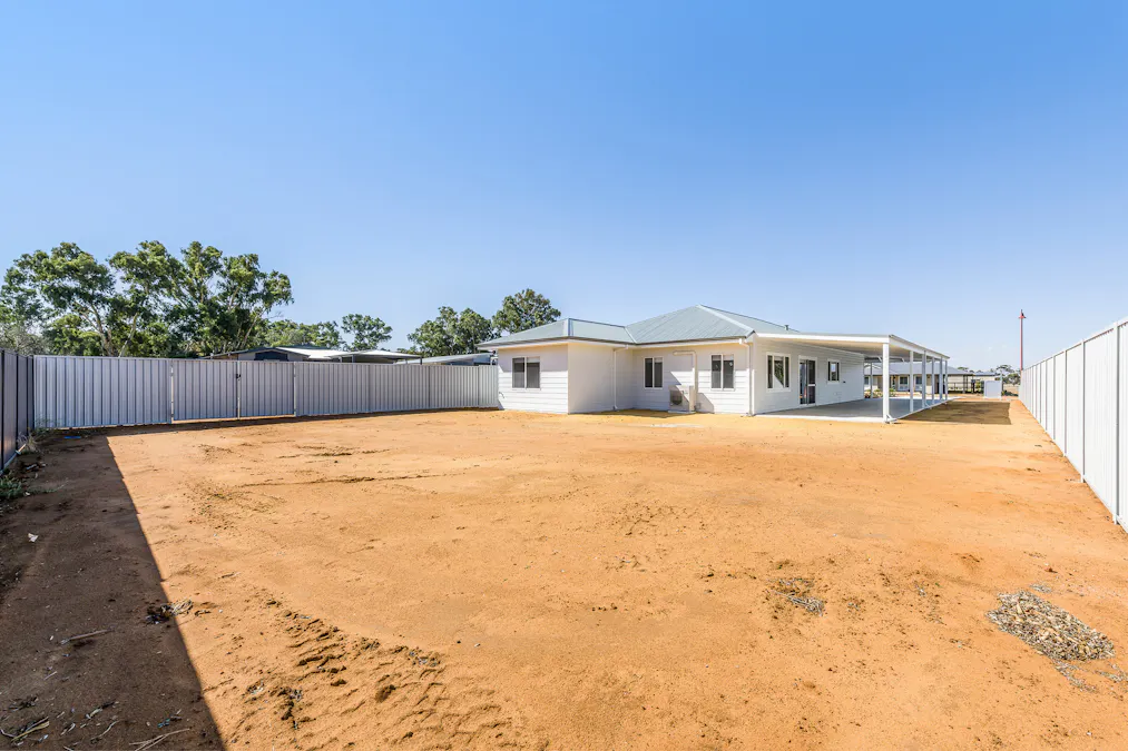 2 Haydon Close, Corrigin, WA, 6375 - Image 21