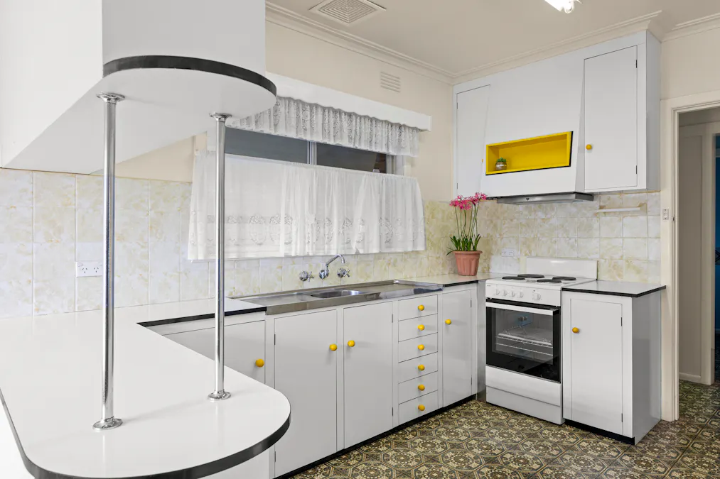 10 Charman Avenue, Euroa, VIC, 3666 - Image 5