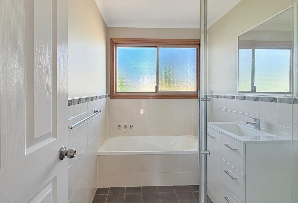 22 Duffy Drive, Cobar, NSW, 2835 - Image 11