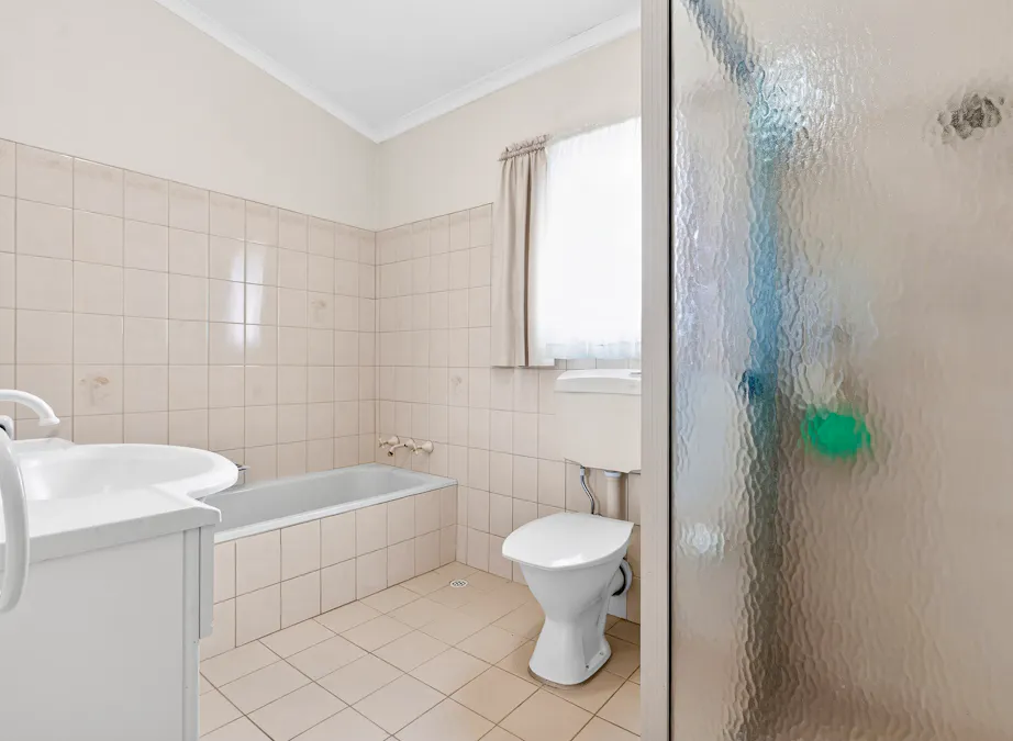 20 Dunstan Road, Waikerie, SA, 5330 - Image 6