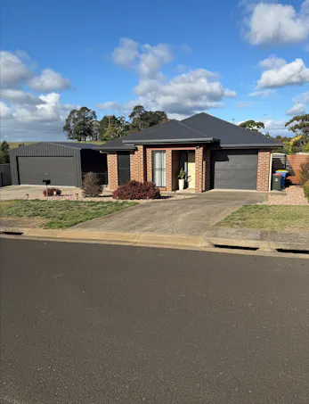 3 Mickail Court, Mount Gambier, SA, 5290 - Image 1