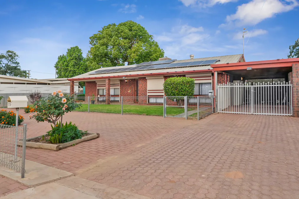 179 Thurk Street, Renmark, SA, 5341 - Image 2