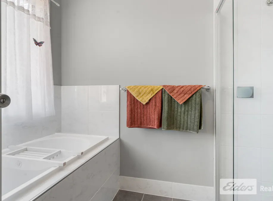 8  Trevor Drive, Kingston Se, SA, 5275 - Image 14