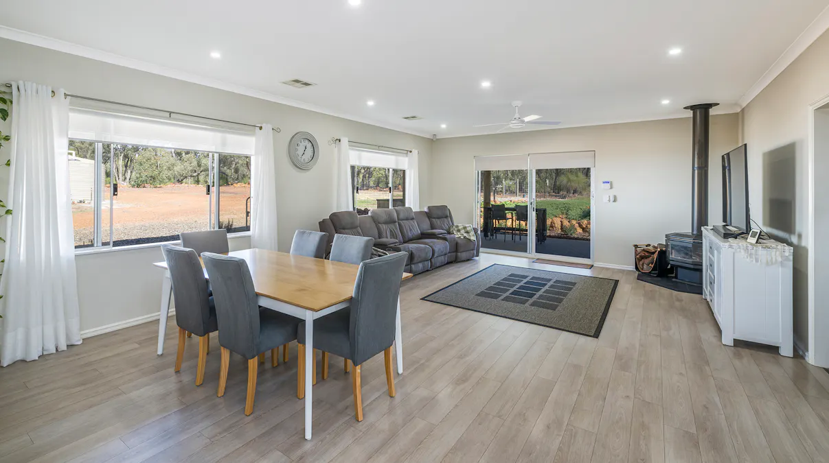 82 York Gum Drive, Chittering, WA, 6084 - Image 11