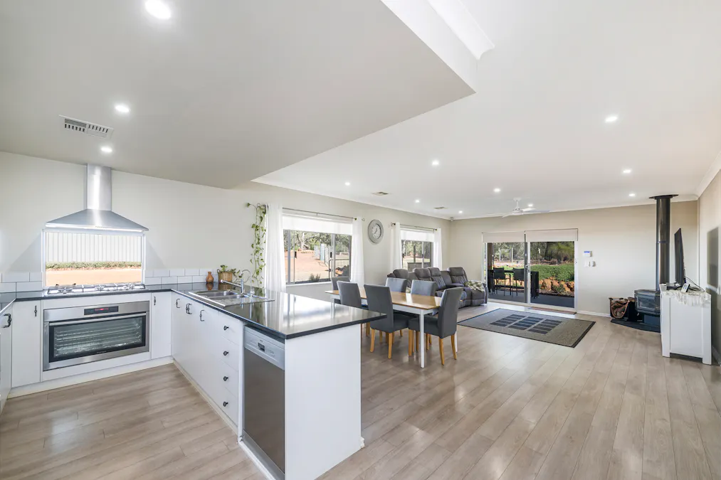 82 York Gum Drive, Chittering, WA, 6084 - Image 14