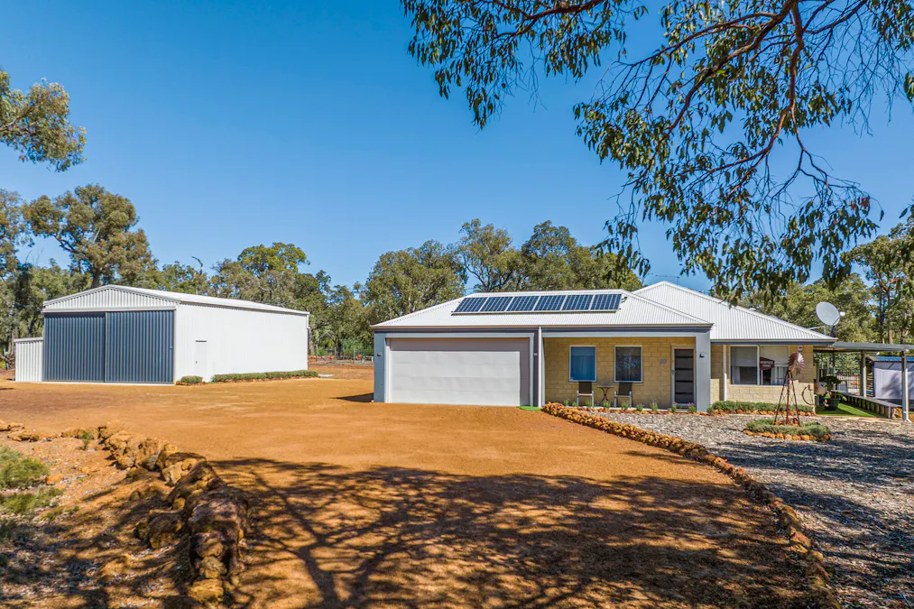 82 York Gum Drive, Chittering, WA, 6084 - Image 2