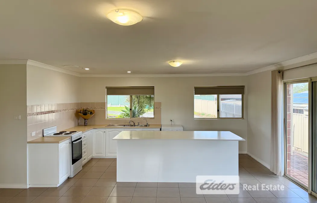 16 Meananger Crescent, Bayonet Head, WA, 6330 - Image 4