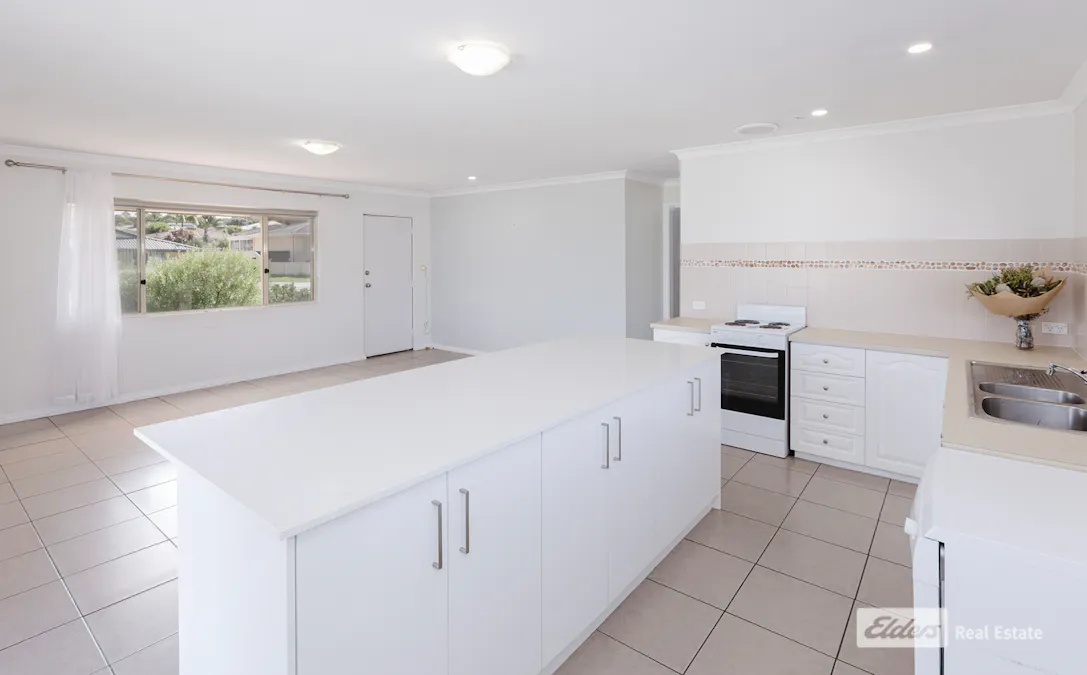 16 Meananger Crescent, Bayonet Head, WA, 6330 - Image 8