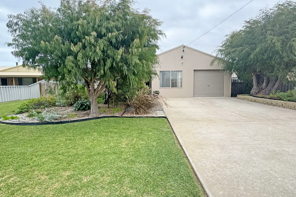 2 McGinn Place, Castletown, WA, 6450 - Image 24