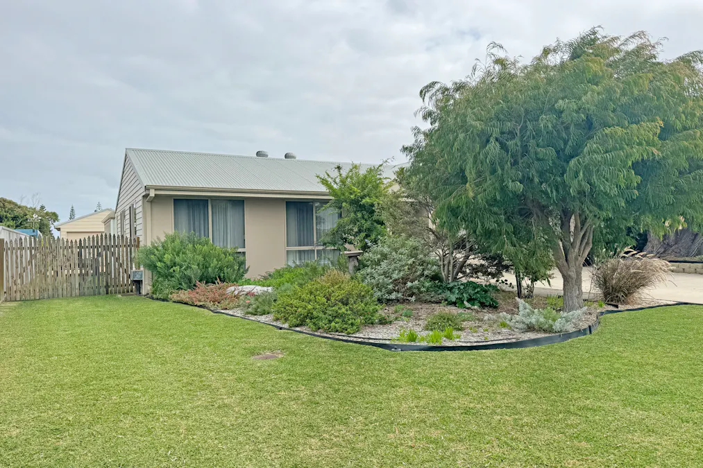 2 McGinn Place, Castletown, WA, 6450 - Image 1