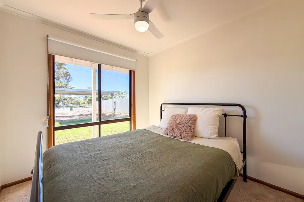 25 Kimba Road, Cowell, SA, 5602 - Image 16