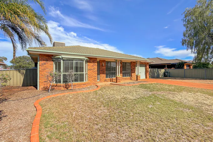 13 Echidna Street, Cobar, NSW, 2835 - Image 1