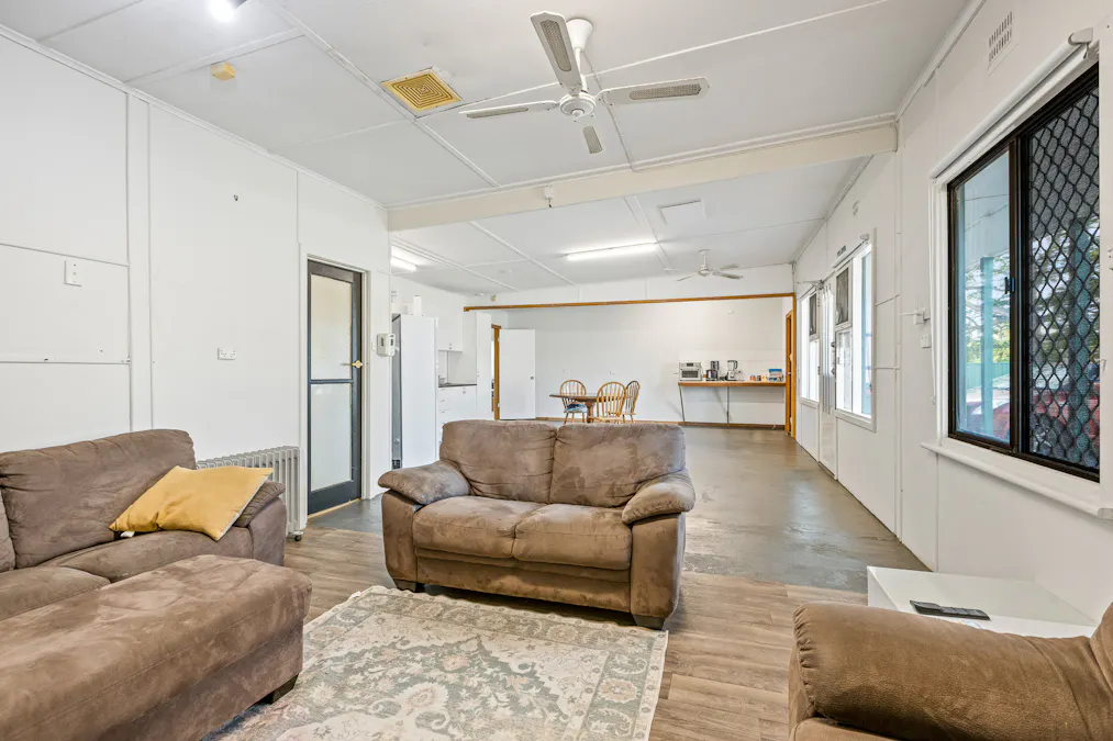 12 Shaen Street, Port Lincoln, SA, 5606 - Image 2