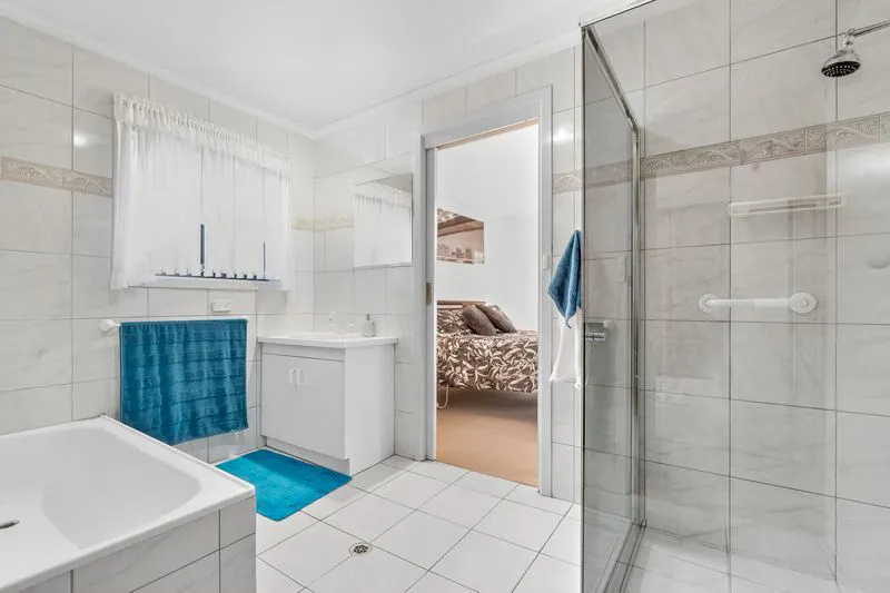 6 Woodhouse Crescent, Glossop, SA, 5344 - Image 9