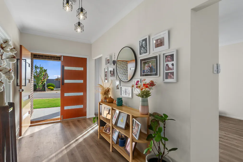 17 Cook Avenue, Blyth, SA, 5462 - Image 13