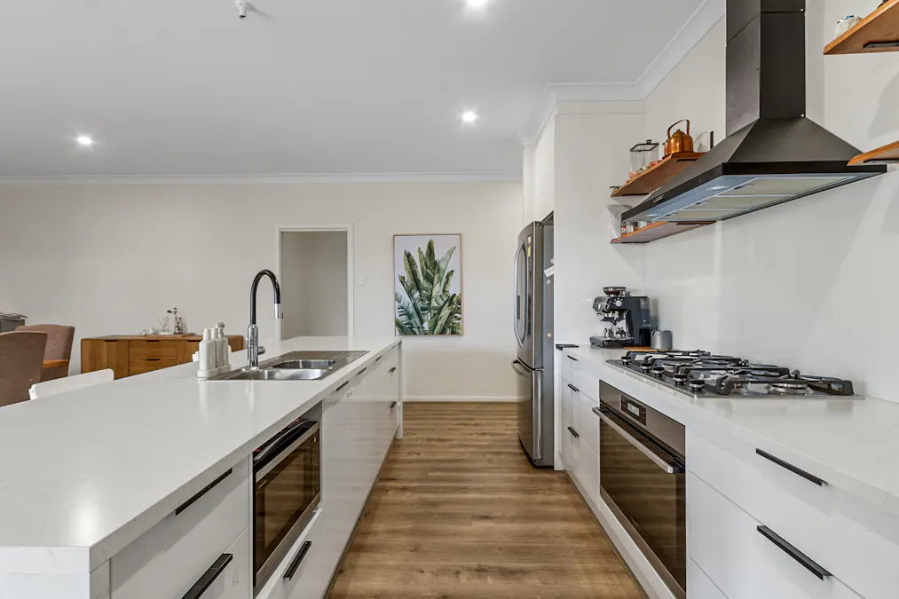 17 Cook Avenue, Blyth, SA, 5462 - Image 7