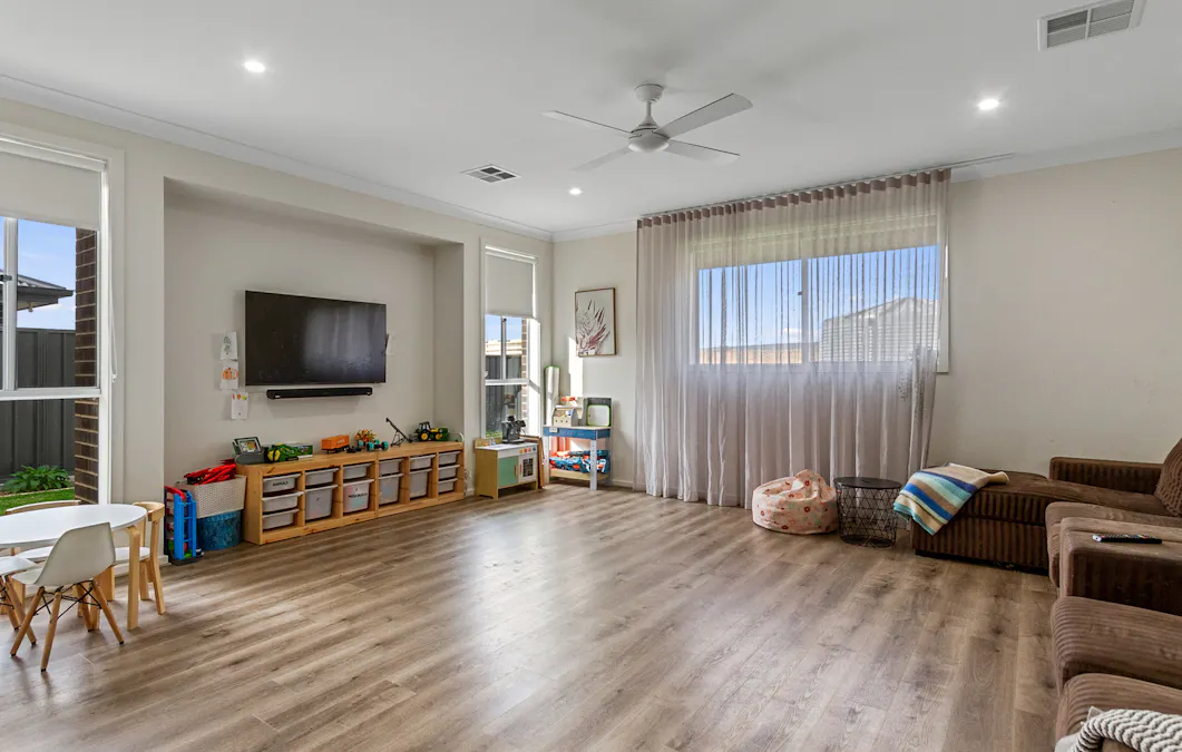 17 Cook Avenue, Blyth, SA, 5462 - Image 11