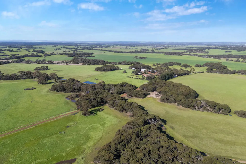 1223 Springs Road, Menzies, SA, 5223 - Image 32