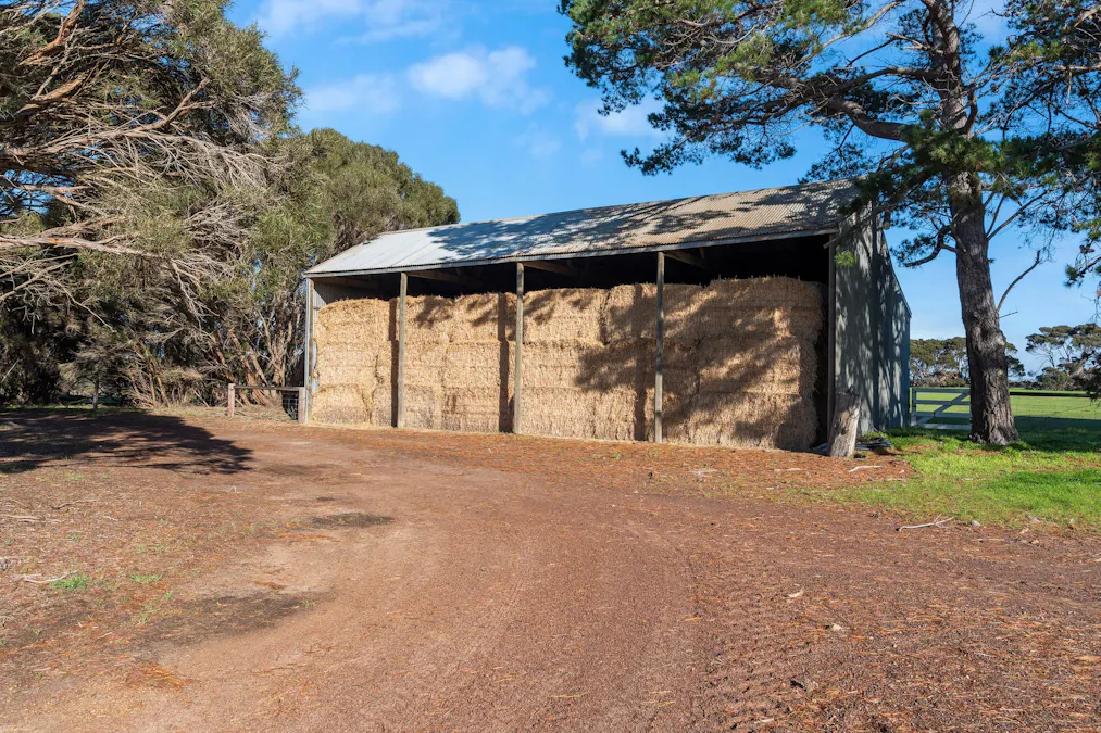 1223 Springs Road, Menzies, SA, 5223 - Image 9