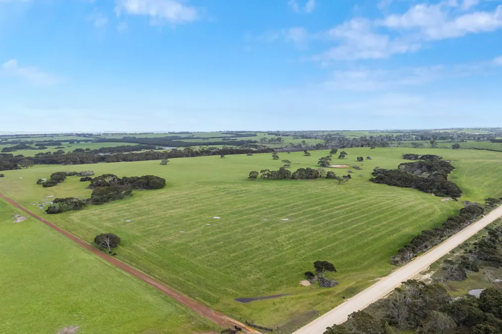1223 Springs Road, Menzies, SA, 5223 - Image 30