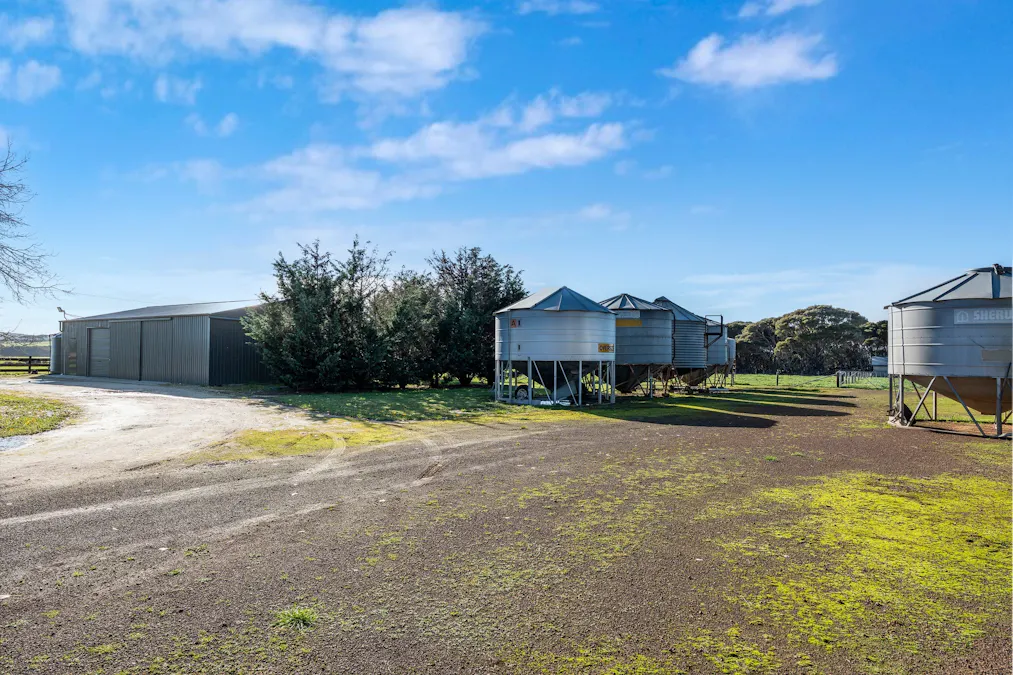 1223 Springs Road, Menzies, SA, 5223 - Image 19