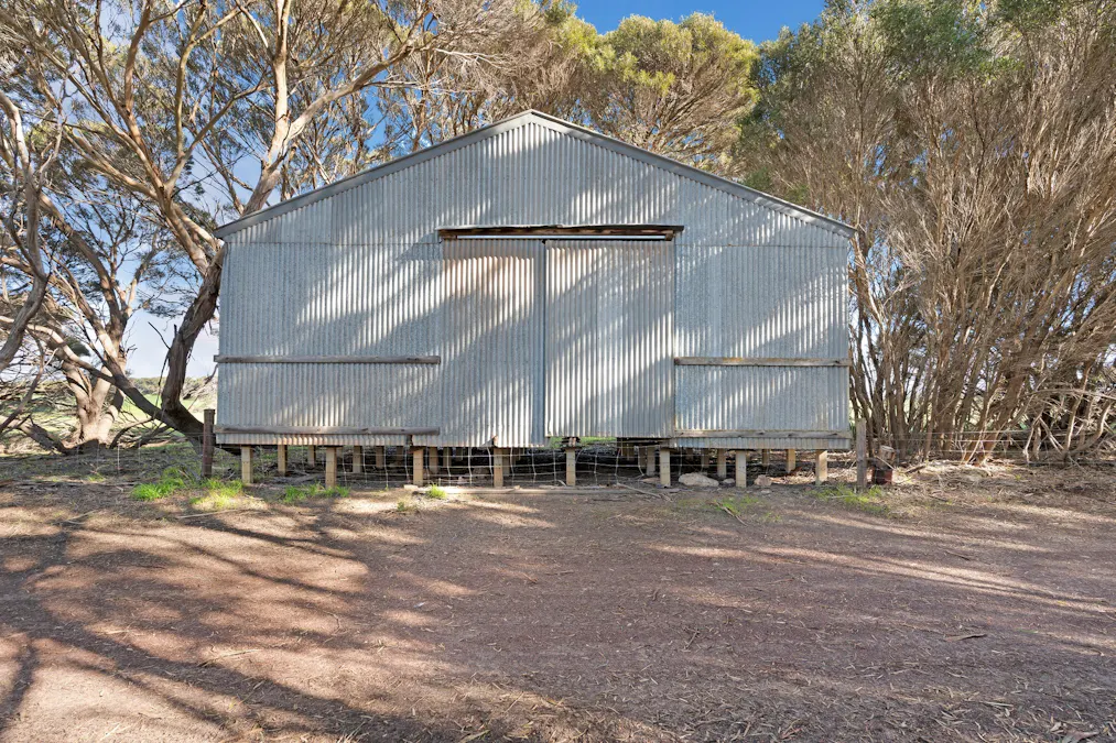 1223 Springs Road, Menzies, SA, 5223 - Image 10