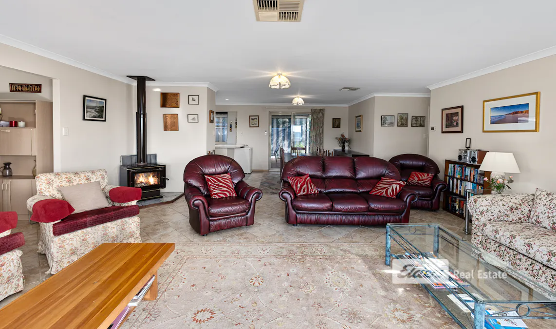27 Hayfield Drive, Peppermint Grove Beach, WA, 6271 - Image 14
