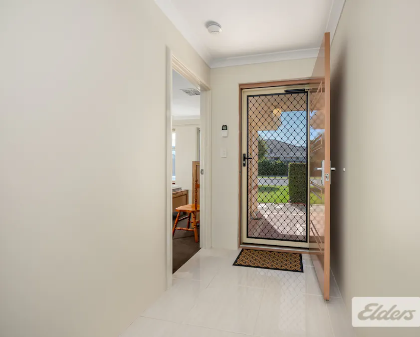 16 Rubens Circuit, Baldivis, WA, 6171 - Image 2
