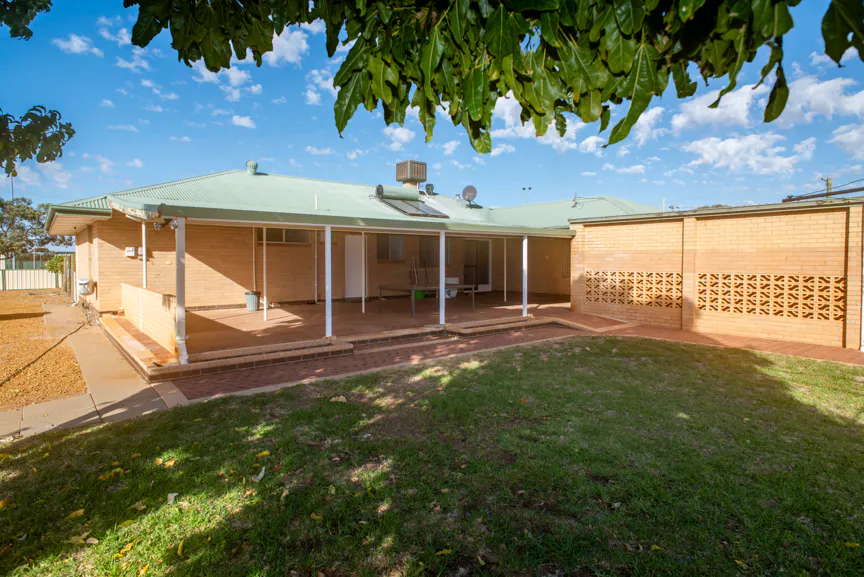 13-15 Lukin Street, Mukinbudin, WA, 6479 - Image 15