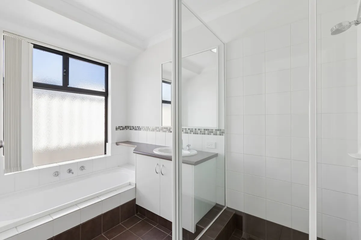 6 Tamarama Street — photo 26 of 30