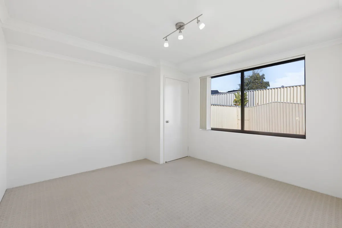 6 Tamarama Street — photo 25 of 30