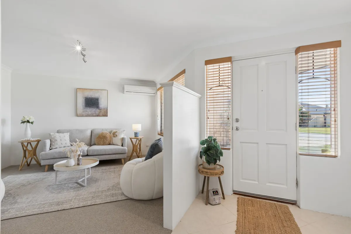 6 Tamarama Street — photo 2 of 30