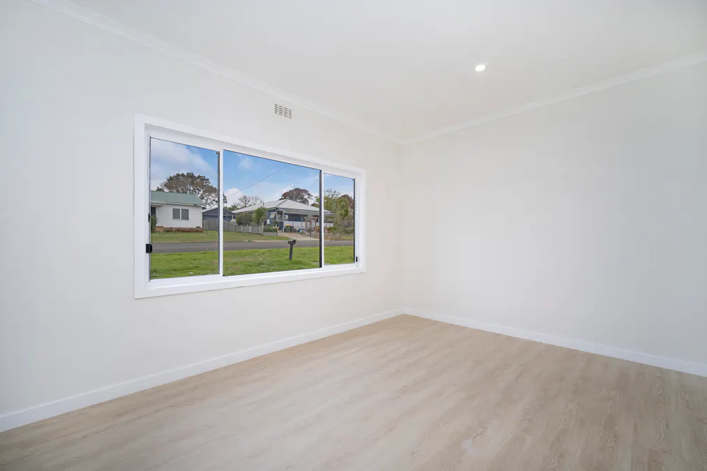 8 Tennyson Street, Hamilton, VIC, 3300 - Image 6