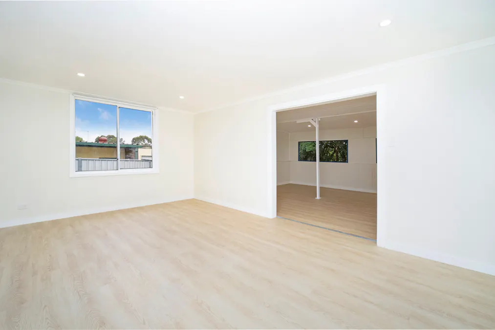 8 Tennyson Street, Hamilton, VIC, 3300 - Image 8