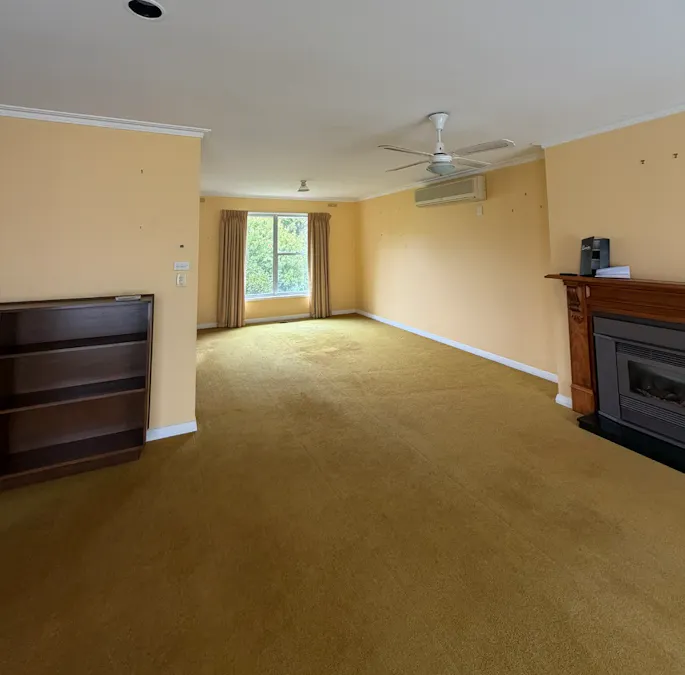 16 Griffin Street, Hamilton, VIC, 3300 - Image 6