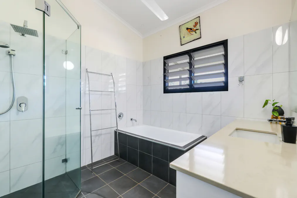 378 Wheewall Road, Berry Springs, NT, 0838 - Image 10