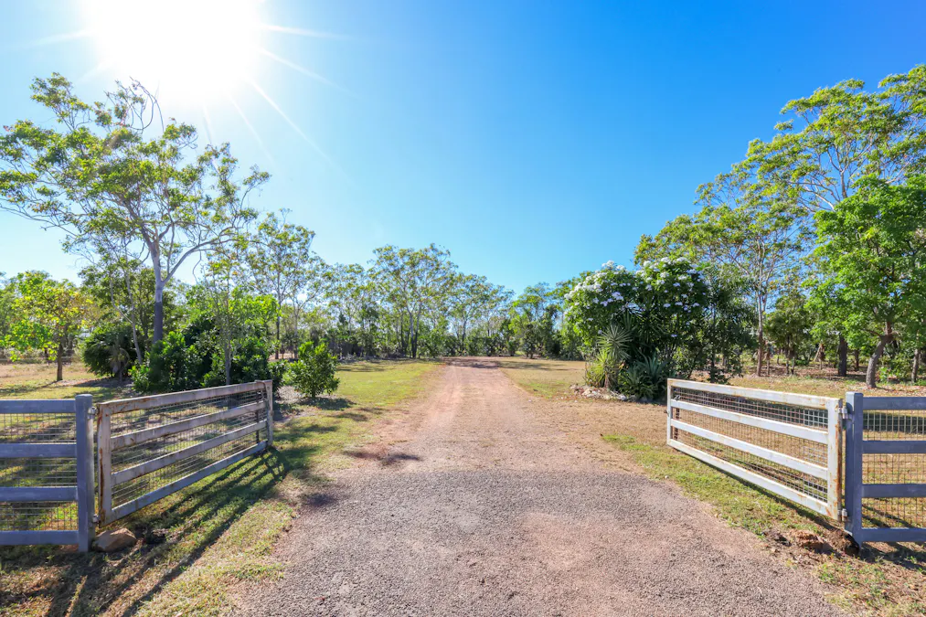 378 Wheewall Road, Berry Springs, NT, 0838 - Image 20