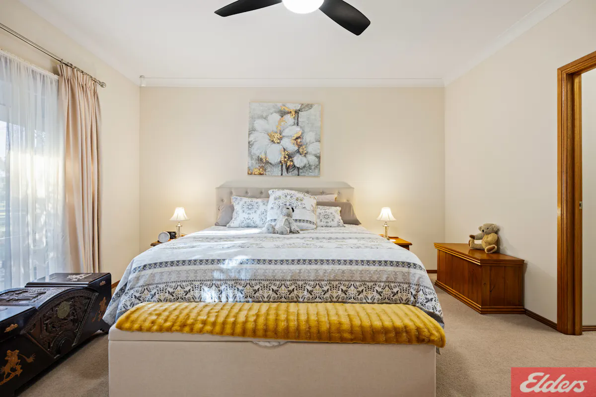 32 George Angas Drive — photo 9 of 30